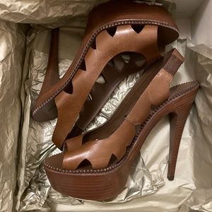 Bottega Veneta Size 39 Sandal